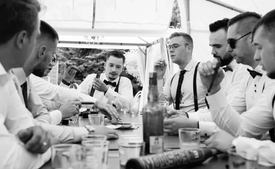 Wieczór kawalerski - jak uniknąć błędów? Pomysły i gotowe scenariusze
